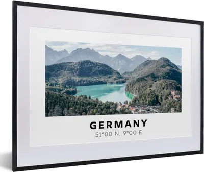 Produktbild von MuchoWow® Gerahmtes Poster Deutschland - Wasser - Wald 60x40 cm - Poster mit Schwarzem Bilderrahmen Wandposter Rahmen Foto Bilder - Schlafzimmer - Plakat in Rahmen - Drucken