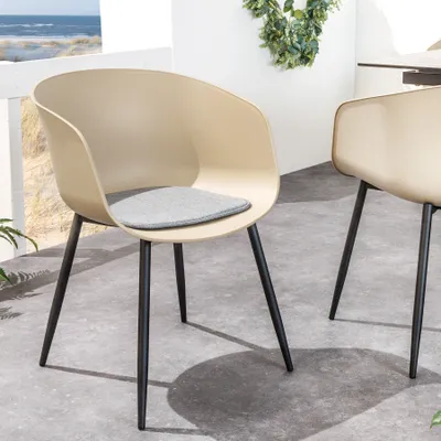 Produktbild von riess-ambiente Moderner Stuhl DESIGNO greige schwarz Kunststoff Gartenstuhl mit Armlehnen Indoor OutdoorDESIGNO greige schwarz Kunststoff mit Armlehnen Indoor Outdoor Gartenstuhl Outdoorstuhl Gartensessel