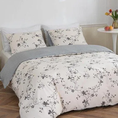 Produktbild von Unyqoos ® Bettwäsche-Set aus weicher Mikrofaser mit Blumenmuster für Doppelbett