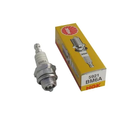 Produktbild von NGK Zündkerze BM6A – Original Ersatzteil aus der Pratic NGBM6A Serie