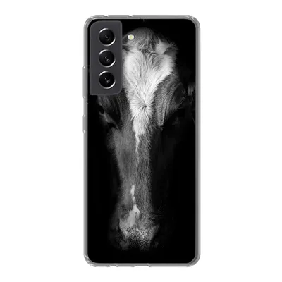Produktbild von MuchoWow® Handyhülle Schutzhülle Hülle für Samsung Galaxy S21 FE Kuh - Tiere - Schwarz Silikon Softcase Handy Hülle - Mobiltelefonhülle