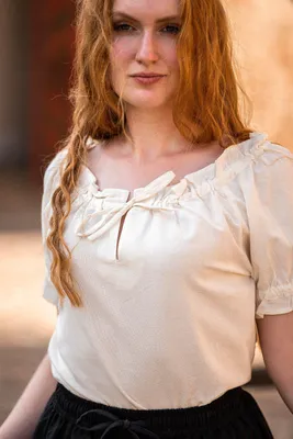 Image de Blouse d'été médiévale "Otilia" en naturel S