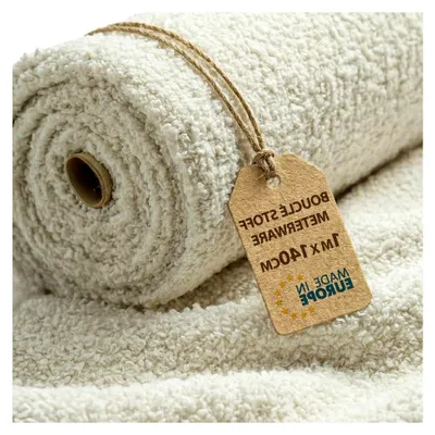 Produktbild von Boucle Stoff zum Nähen Meterware 1 M x 140 cm - Polsterstoff für Möbel, ideal als Teddystoff für Kissen und Sofa Bezug, Dekostoff mit in Hellbeige