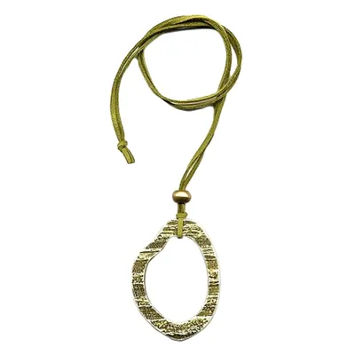 Produktbild von Kette 75x55mm Baumring Kunststoff olivgrün Lederband grün 90cm Kette olivgrün 75x55mm