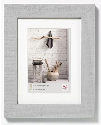 Immagine prodotto di Cornice in legno Walther HOME grigio chiaro 15x20 cm con passe-partout 10x15 cm