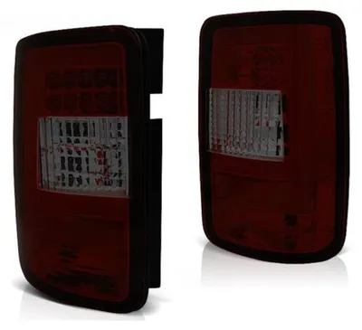 Obrázok produktu pre LED zadné svetlá do nárazníka, vhodné pre VW Caddy 3 (2K), modelové roky 2003-2014, farba: červená/dúhová