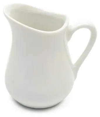 Obrázok produktu pre Maxwell and Williams White Basic Coupe kanvička na mlieko 110 ml