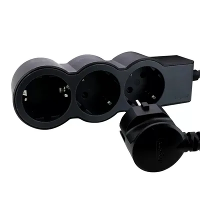 Image de Legrand multiprise plat 3x prise, 3 mètres de câble noir 694560