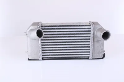 Produktbild von NISSENS 96489 Ladeluftkühler LLK für LAND ROVER Defender SUV (L316) Turbo Intercooler
