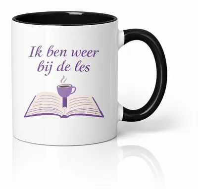 Productafbeelding van Vrolijke Mok met thema "6-7 slokken en ik ben er weer" – Kleurrijke koffiemok voor koffie- en theeliefhebbers