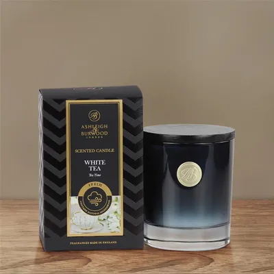 Produktbild von Ashleigh & Burwood Duftkerze White Tea 140 g