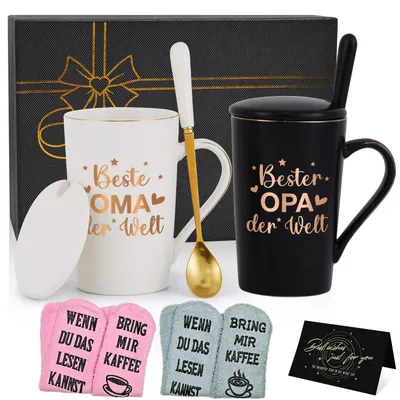 Kaffeetasse mit Socken, Geschenk für Großeltern, 400 ml, schwarz-weiß
