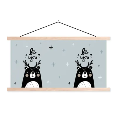 Produktbild von MuchoWow® Textilposter Sprichwörter - Sei du - Zitate - Kinder - Baby - Jungen - Mädchen 120x60 cm mit holzfarbenen Rahmen - Klemmleiste