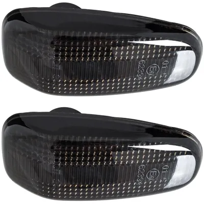 Immagine prodotto di Mercedes Classe C S202 / W202 96-01 Indicatori di direzione laterali a LED, oscurati, dinamici, set da 2