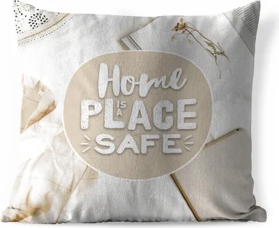 Produktbild von MuchoWow® Outdoor Kissen - Sprichwörter - 'Das Zuhause ist ein Ort der Sicherheit' - Zitate - 60x60 cm - Wetterfest - Lounge Kissen - Dekoration - Schlaf Kissen