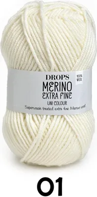 Produktbild von Drops Merino Extra Fine Uni Colour 01 Off White Strickgarn