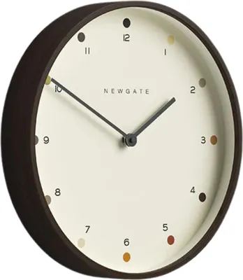 Produktbild von Newgate Mr Clarke Medium Wanduhr mit Dot Zifferblatt
