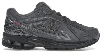 Immagine prodotto di New Balance 1906R, modello Primaloft, colore Castlerock, nero e argento metallizzato - taglia EU 44.5