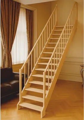 Produktbild von Casa Padrino Luxus Holztreppe mit Geländer beidseitig Naturfarben H. 307 cm