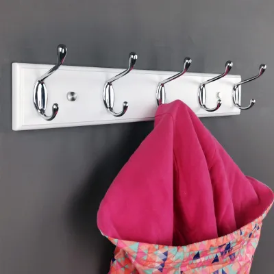 Image de Porte-manteau mural avec 5 crochets, design moderne