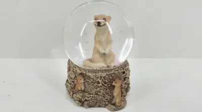 Produktbild von Glitzerkugel Erdmännchen, 6 cm, Schneekugel Tier Tiere Schneekugeln Erdmann