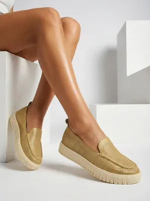 Produktbild von Schwarze Damen-Mokassins mit Perforationen, Größe 39