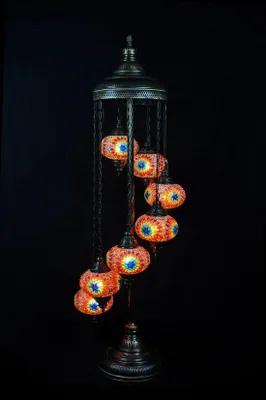 Immagine prodotto di Lampada da terra turca realizzata a mano con 7 sfere di vetro colorate a mosaico – Lampada da terra orientale per un'illuminazione suggestiva