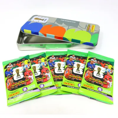 Produktbild von World Cup 2026 Adrenalyn XL Karten - WM Trading Cards Sammelkarten - 1 Tin mit 5 Booster
