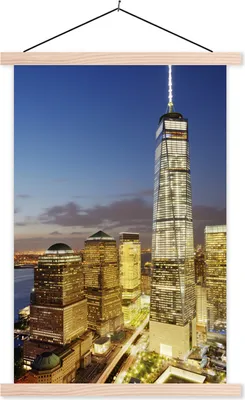 Produktbild von MuchoWow® Textilposter Das One World Trade Center in New York bei Nacht 40x60 cm mit holzfarbenen Rahmen - Poster
