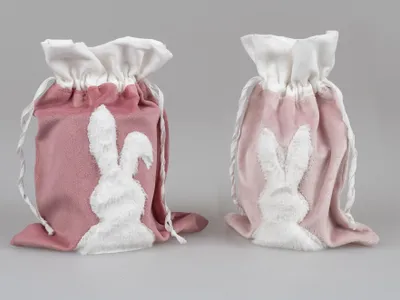 Produktbild von Samt - Beutel Plüsch Säckchen ohne Füllung 22x15cm Hase rosa+pink sort. Ostern Formano