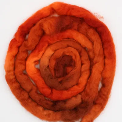 Produktbild von Wensleydale Filzwolle im Kammzug, Farbe: Erde Floating 50gr.