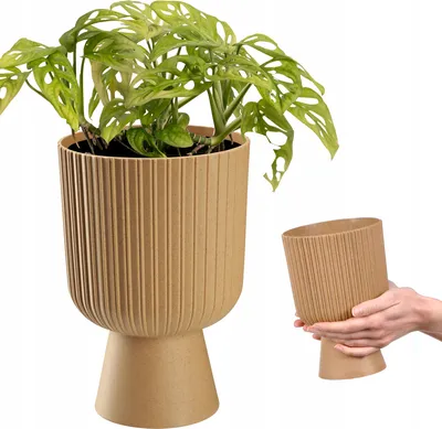 Produktbild von KADAX Blumentopf in Kelchform "Golem Eco", aus Kunststoff, Pflanzgefäß, Pflanzschale, 14 cm, Braun