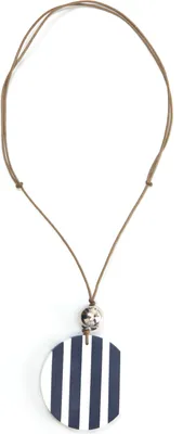 Produktbild von Lange Kette Iris mit rundem Anhänger von collezione alessandro