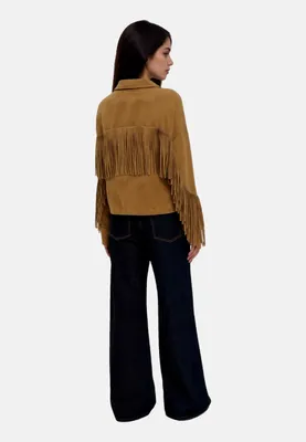 Produktbild von Guess IBBY Jacke im Cowboystyle aus Kunstleder mit Fransen, weiten Ärmeln und überschnittenen Schultern