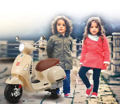 Produktbild von Ride-on Vespa GTS 125 beige 12V