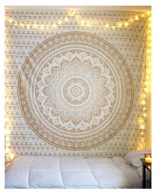 Produktbild von Wandteppich für ästhetische Raumgestaltung, Boho Wanddeko, weißes Gold Mandala, Wandbehang 76x102 cm