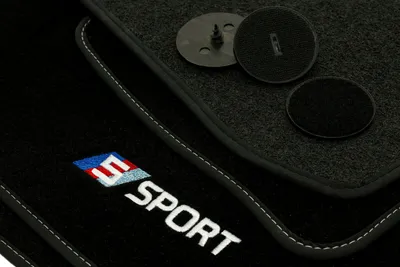 Immagine prodotto di Set di tappetini in velluto SPORT per BMW Serie 5 F10 / F11 (2010-2017) - Vestibilità perfetta