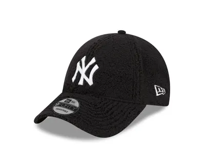 Zdjęcie produktu dla Czapka New Era 9Forty Strapback Sherpa Cap - BORG NY Yankees