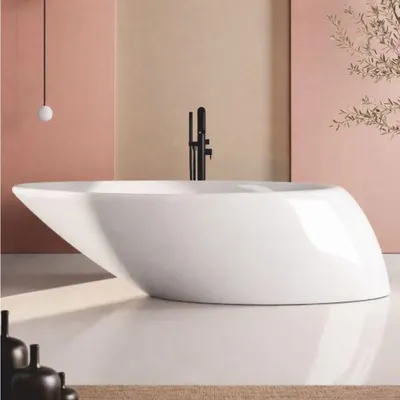 Produktbild von Casa Padrino Freistehende Luxus Badewanne Hochglanz Weiß 205 cm -  Italy