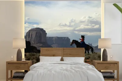 Produktbild von MuchoWow® Fototapete für Wohnzimmer oder Schlafzimmer Wandtapete Vinyl Motivtapete Indianerin auf einem Pferd - 240x240 cm - Schlafzimmer-Tapete