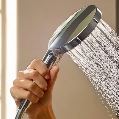 Obrázek produktu pro Sprchová hlavice Famanu s technologií PowderRain – různé typy proudů