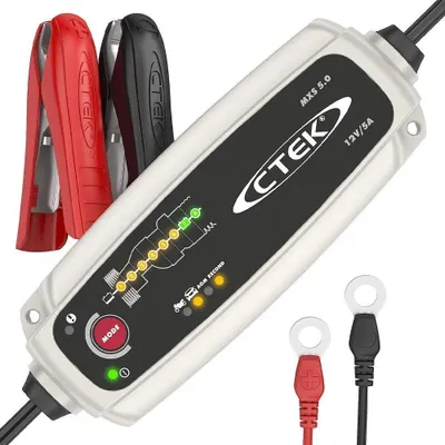 Productafbeelding van CTEK MXS autobatterij oplader, batterijoplader 12V, 5A, maximaal vermogen voor auto's, vrachtwagens en motorfietsen, model 56-305