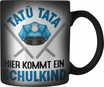 Produktbild von Trendation - Einschulung Junge Tatü Tata Schulkind Geschenk für Schultüte Füllung Farbwechsel Zauber-Tasse Schulstart 1. Schultag Schuleinführung Schulanfang Geschenkidee 2022 (Schwarz)