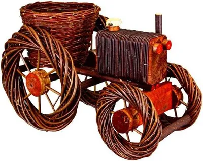 Produktbild von Famanu Rieten Blumenkorb Traktorform - Handgefertigte Deko