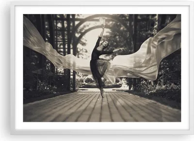 Produktbild von Gerahmtes Poster - Weißer Rahmen - Ballerina Tanz Luft - 70x50 cm - Wand Bild - Wanddeko - Wandbilder - Kunstposter - Wandposter - Bilderrahmen - Bilder - Kunstdruck - Wanddekoration - P2WAA70x50-4945
