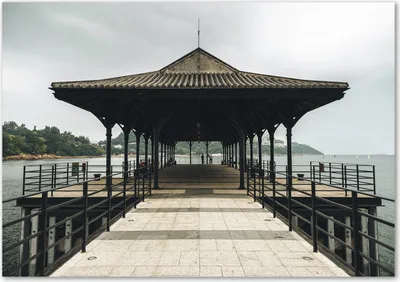 Produktbild von Tulup® Leinwandbild - 100x70 cm - Wandkunst - Drucke auf Leinwand - Leinwanddruck  - Sehenswürdigkeiten & Architektur - Braun - Pier in Hong Kong