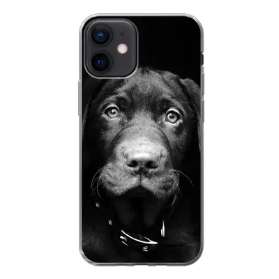 Produktbild von MuchoWow® Handyhülle Schutzhülle Hülle für iPhone 12 Hund - Leicht - Schwarz Silikon Softcase Handy Hülle - Schutzhülle
