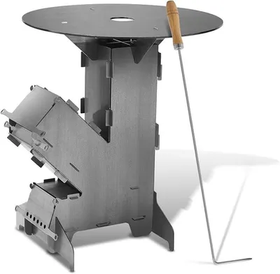 Productafbeelding van Raketafvuur met grillplaat. Raketafvuur met haak en 2 extra voetjes. Campingfornuis van massief staal (3 mm dik). Campingfornuis, houtoven, raketafvuur, geschikt voor buiten