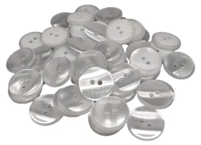 Produktbild von Perlmuttknöpfe - 50 Stück - Zum Nähen und Basteln - Weiß 18 mm
