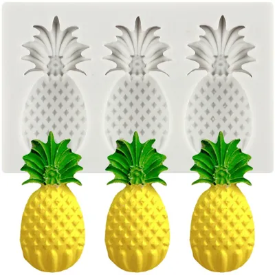 Immagine prodotto di Stampo in silicone a forma di ananas, ideale per preparare mini dolcetti, decorazioni per torte e cioccolatini